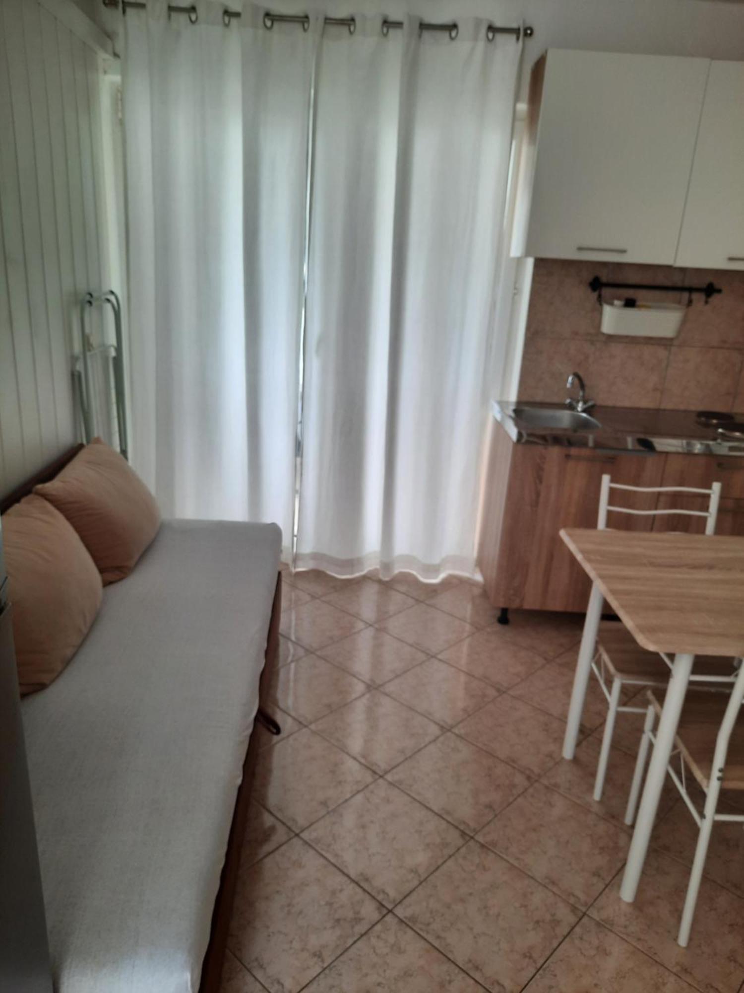 Apartments Juric - Zablace Ruang foto